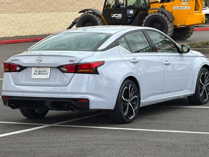 Used 2023 Nissan Altima 2.5 SR