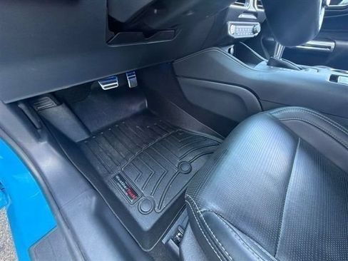 Used 2025 Ford Mustang GT Premium RWD image 29