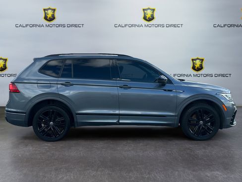 Used 2022 Volkswagen Tiguan SE R-Line image 6