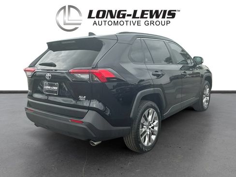 Used 2023 Toyota RAV4 XLE Premium AWD/4WD image 7