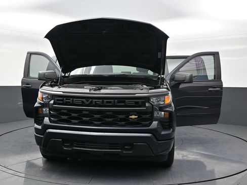 Used 2023 Chevrolet Silverado 1500 Custom RWD image 30