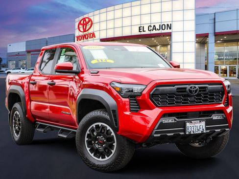 Certified 2025 Toyota Tacoma TRD Off-Road image 1