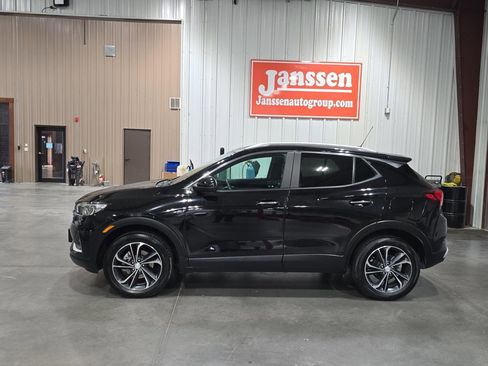 Used 2023 Buick Encore GX Select image 2
