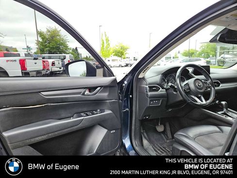 Used 2019 MAZDA CX-5 Touring FWD image 23