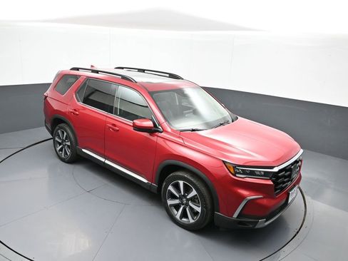 Used 2024 Honda Pilot Touring image 38