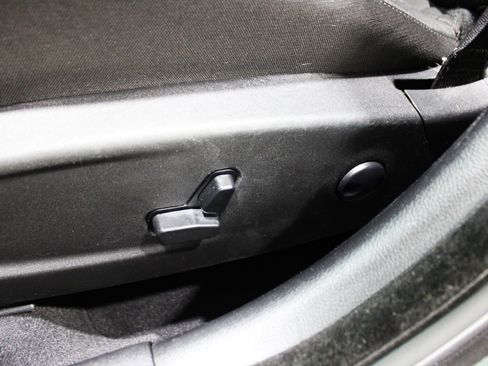 Used 2023 Dodge Charger R/T w/ Blacktop Package image 4