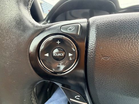 Used 2017 Honda Accord Sport image 39