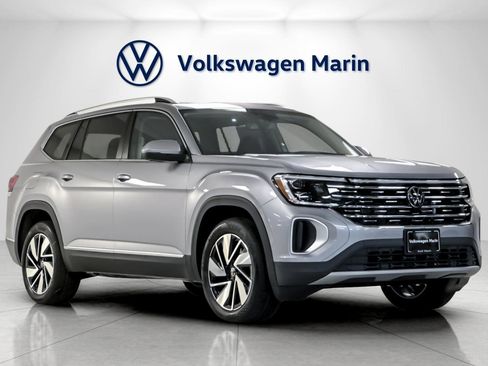 New 2026 Volkswagen Atlas SEL image 7