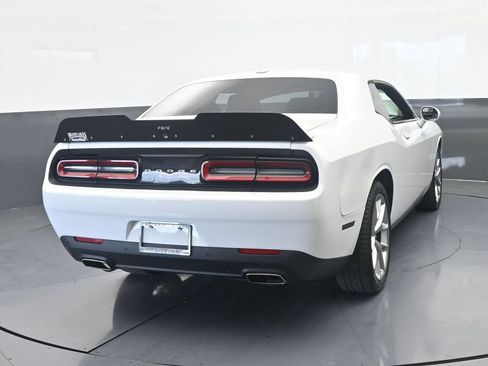 Used 2020 Dodge Challenger SXT w/ Plus Package RWD image 5