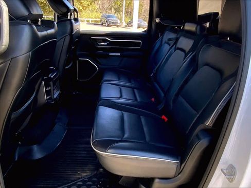 Used 2019 RAM 1500 Laramie image 19