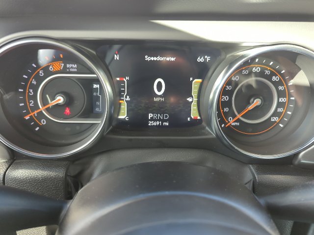 Used 2022 Jeep Wrangler Sport AWD/4WD image 6