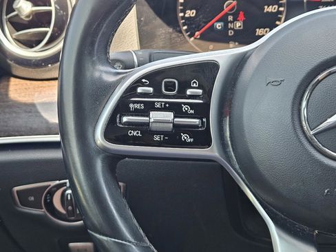 Used 2019 Mercedes-Benz E 300 image 22
