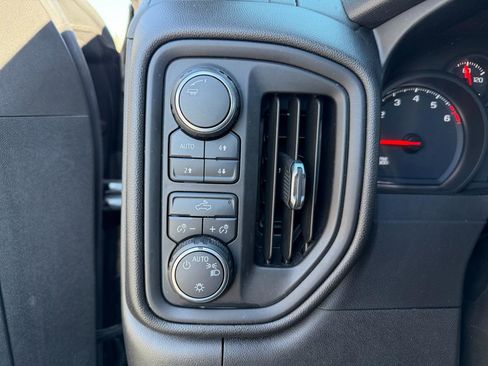 Used 2020 Chevrolet Silverado 1500 Custom Trail Boss w/ Custom Convenience Package image 24