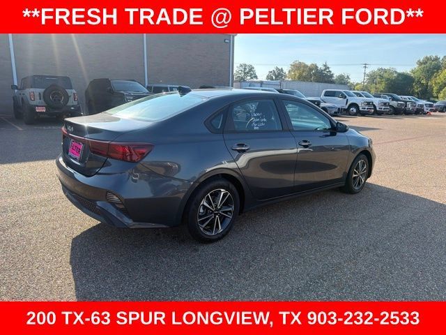Used 2024 Kia Forte LXS FWD image 13