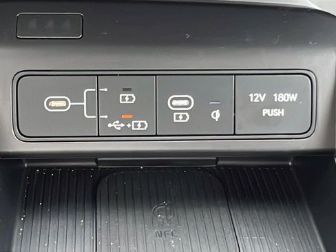 Certified 2024 Hyundai Kona SEL w/ Convenience Package FWD image 18