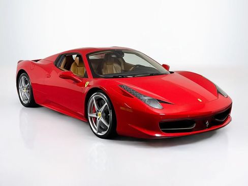 Certified 2015 Ferrari 458 Spider RWD image 11