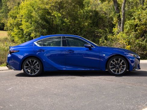 Used 2021 Lexus IS 350 F Sport w/ Navigation Package RWD image 8