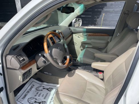 Used 2004 Lexus GX 470 image 13