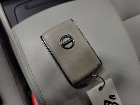 Used 2019 Volvo XC40 T5 Inscription AWD/4WD image 15