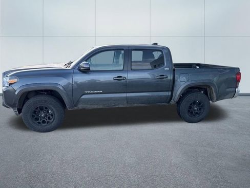 Used 2022 Toyota Tacoma SR5 image 7