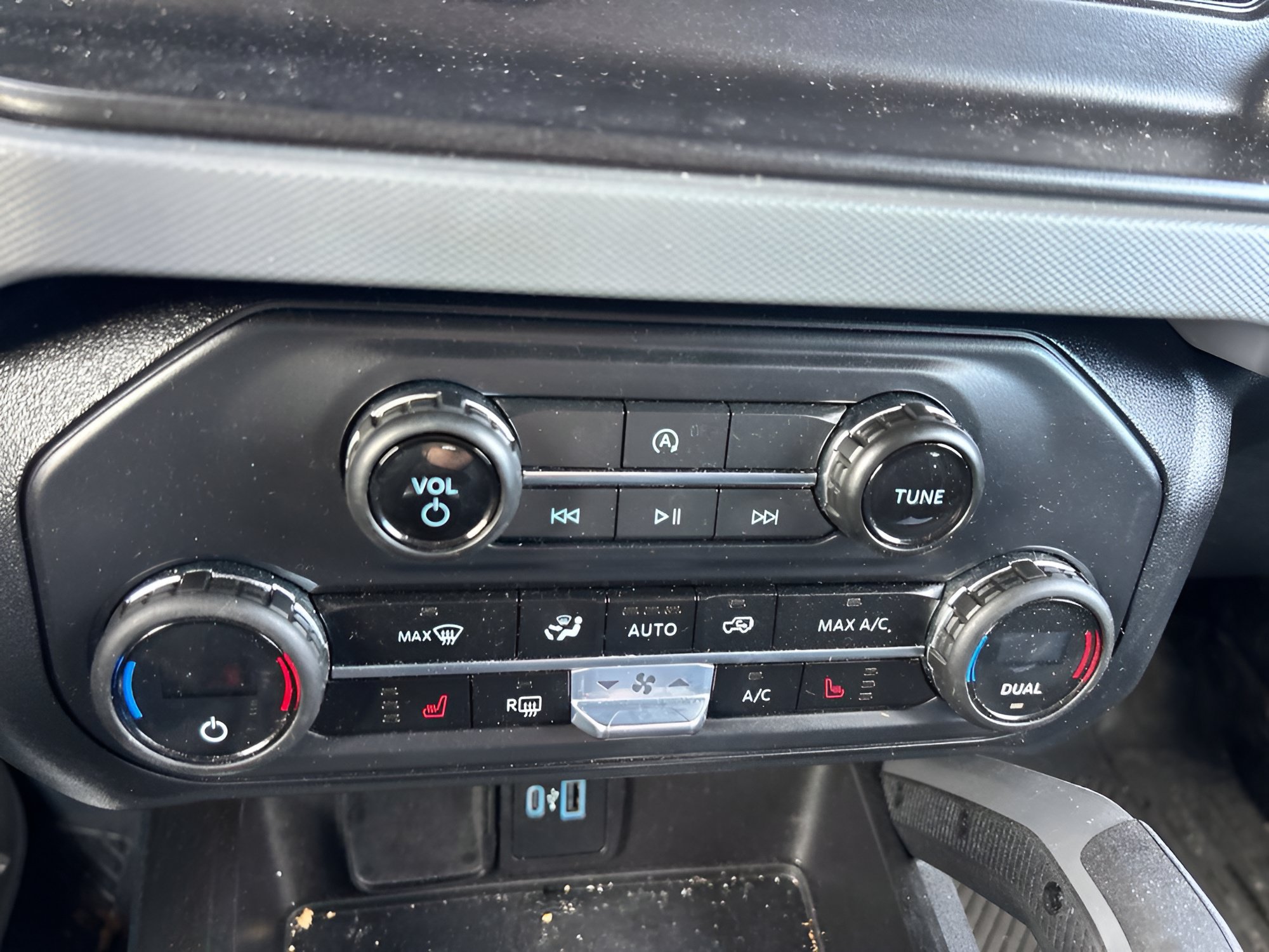 Used 2023 Ford Bronco Big Bend AWD/4WD image 26