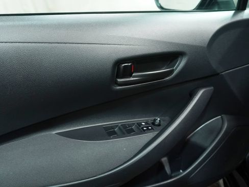 Used 2024 Toyota Corolla LE FWD image 18