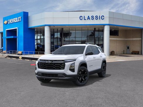 New 2026 Chevrolet Equinox LT image 8