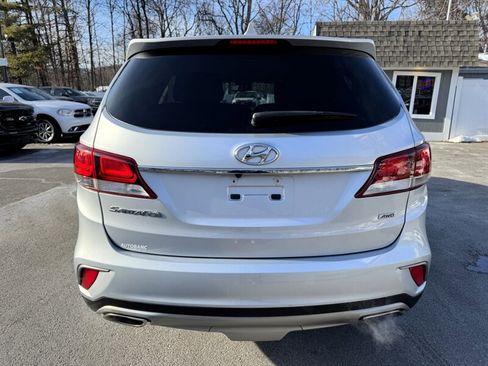 Used 2017 Hyundai Santa Fe SE w/ SE Premium Package 02 image 6