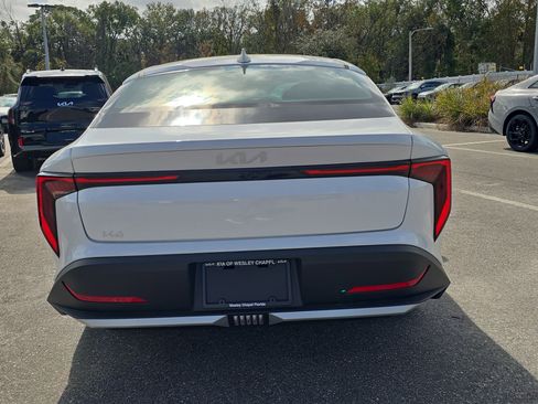 New 2026 Kia K4 FWD image 7