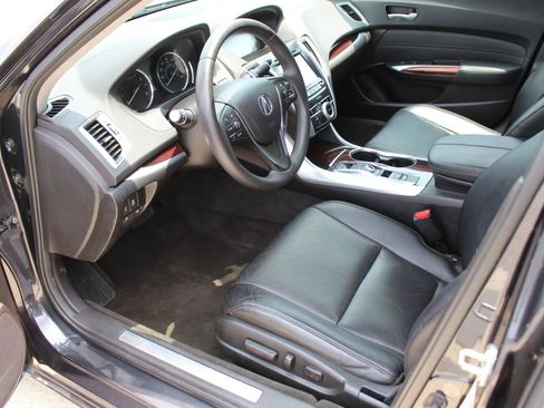 Used 2015 Acura TLX V6 w/ Technology Package FWD image 11