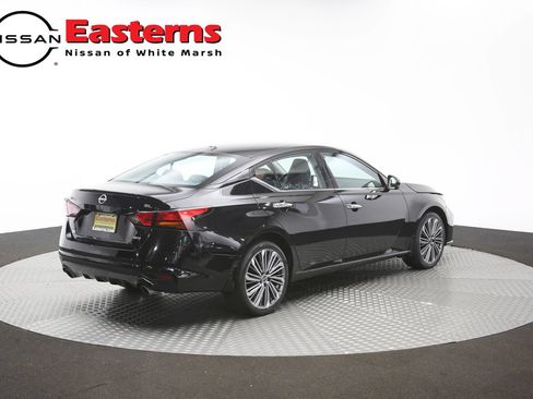 Used 2024 Nissan Altima 2.5 SL AWD/4WD image 36