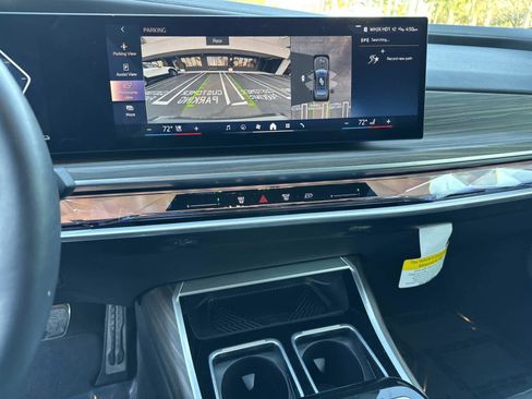 Certified 2025 BMW 750e xDrive w/ Executive Package image 28