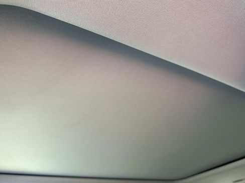 Used 2023 Ford Expedition Limited image 15