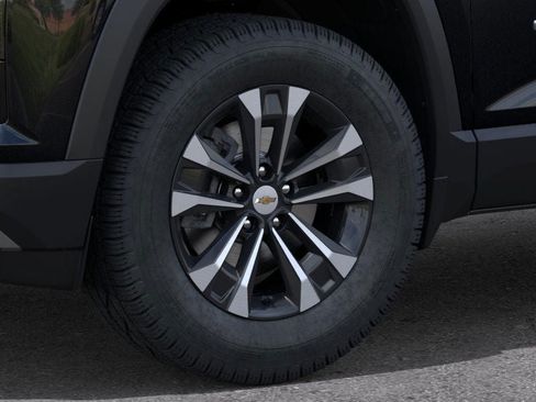 New 2026 Chevrolet Equinox LT w/ Convenience Package II FWD image 33