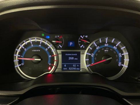 Used 2014 Toyota 4Runner Limited RWD image 27