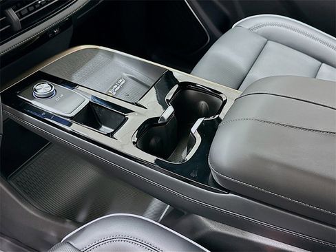 New 2026 Buick Enclave Avenir w/ Super Cruise Package image 17