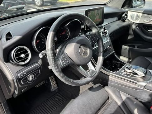 Used 2019 Mercedes-Benz GLC 300 4MATIC Coupe image 15
