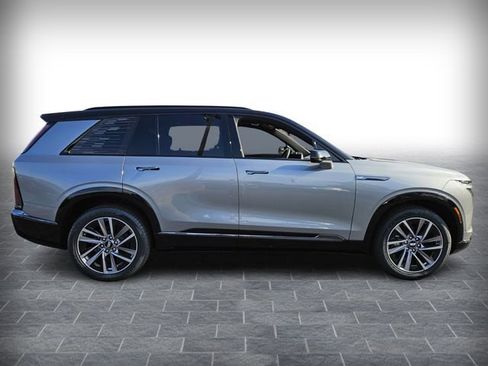 New 2026 Cadillac Vistiq Sport image 4