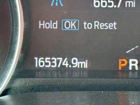 Used 2020 Ford F250 Lariat w/ Lariat Value Package AWD/4WD image 11