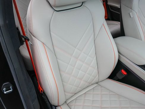 Used 2026 Genesis GV70 3.5T Sport Prestige image 36