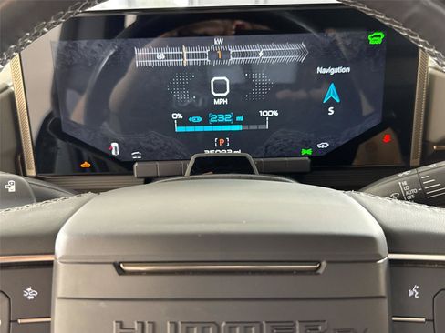 Used 2024 GMC Hummer EV 3X AWD/4WD image 16