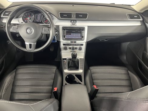 Used 2013 Volkswagen CC Sport image 10