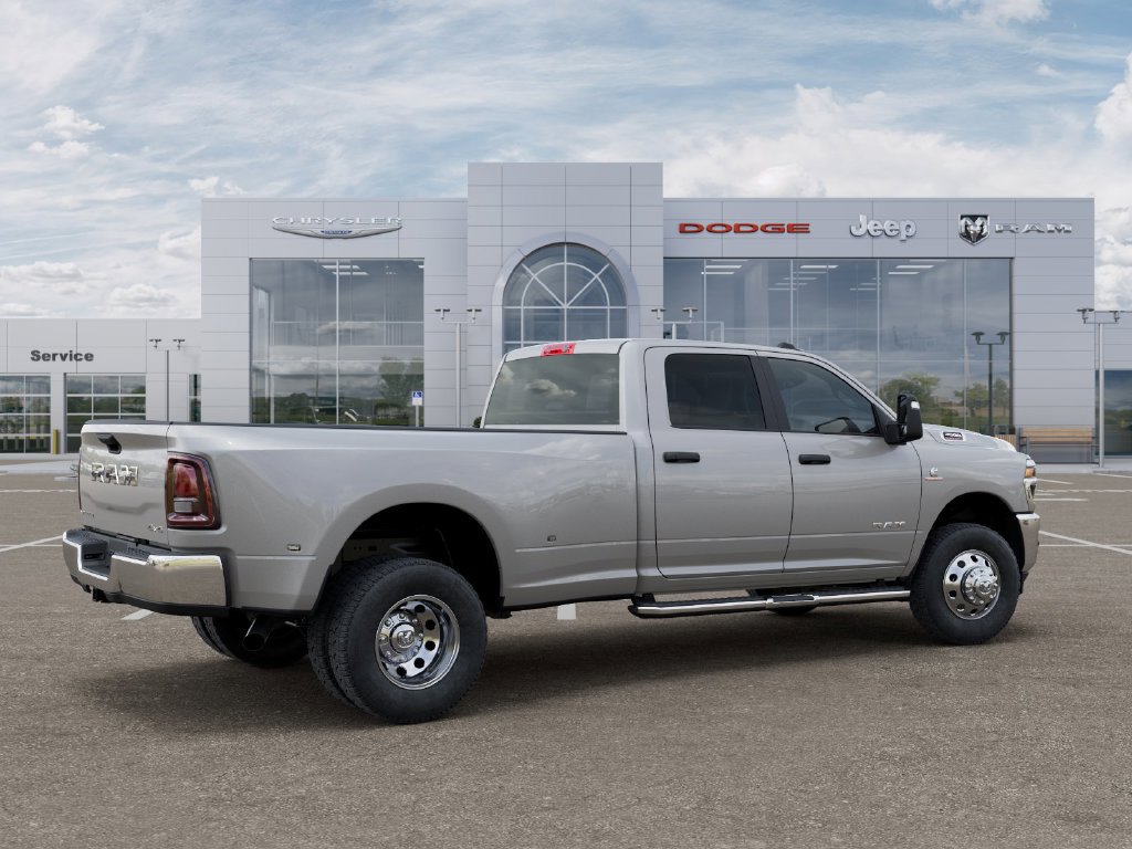 New 2026 RAM 3500 Big Horn w/ Bed Utility Group AWD/4WD image 4