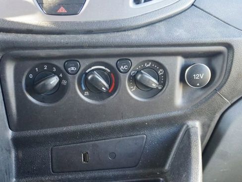 Used 2019 Ford Transit 150 XLT image 18