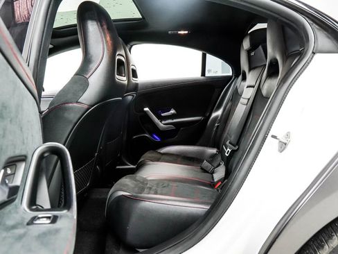 Used 2022 Mercedes-Benz CLA 250 image 18