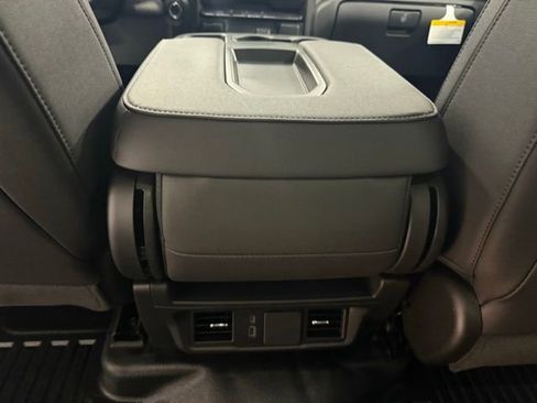 New 2026 GMC Sierra 3500 Pro w/ Convenience Package image 15