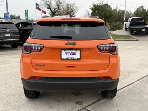 New 2026 Jeep Compass Latitude AWD/4WD image 6