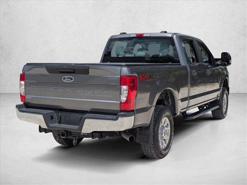 Used 2022 Ford F250 XL w/ STX Appearance Package AWD/4WD image 4