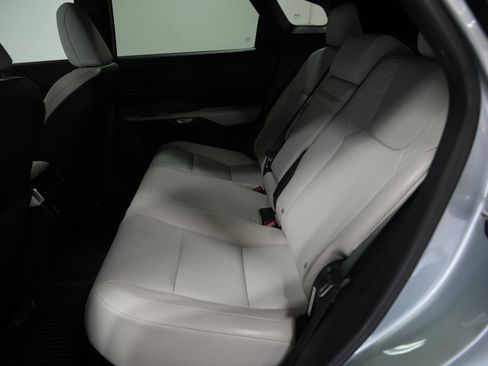 Used 2025 Lexus RX 350h AWD/4WD image 21