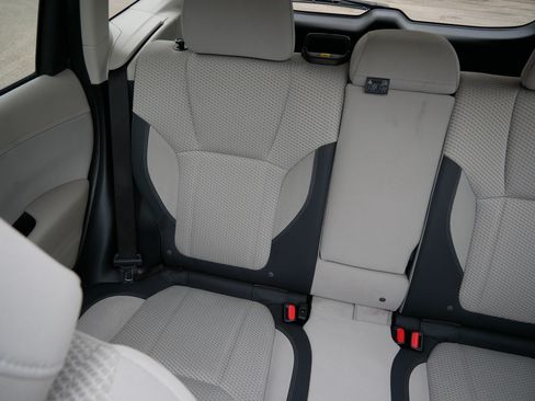 Used 2019 Subaru Forester Premium AWD/4WD image 12